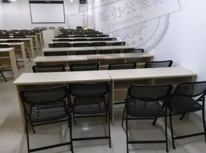 重慶家具廠批發(fā)與定制服務(wù)全解析 會議桌、培訓(xùn)桌、學(xué)習(xí)桌、屏風(fēng)及職員卡位一站式采購指南